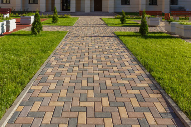 Best Residential Driveway Paver Services  in Lake Barcroft, VA